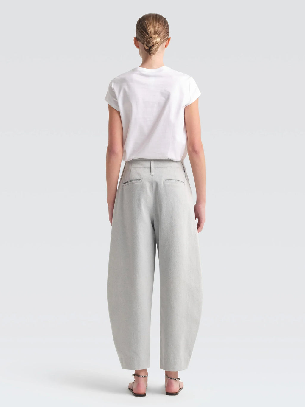 Ellie Denimhose im Barrel-Schnitt aus gewaschenem Denim – Produktbild 4